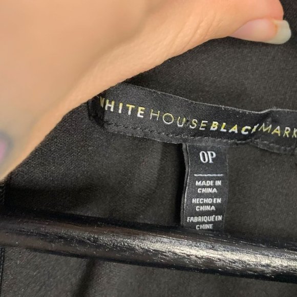 WHBM Crepe Textured V Neck Sheath Dress Size 0P - Picture 6 of 12